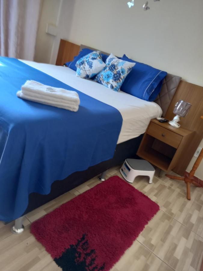 Quartos Em Casa In Caxias Da Paraiso Duque de Caxias Eksteriør bilde