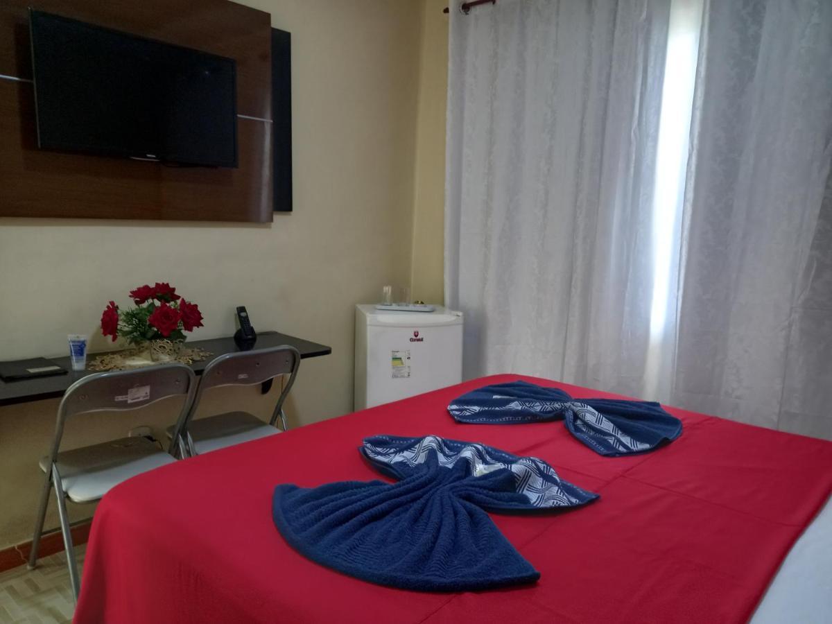Quartos Em Casa In Caxias Da Paraiso Duque de Caxias Eksteriør bilde